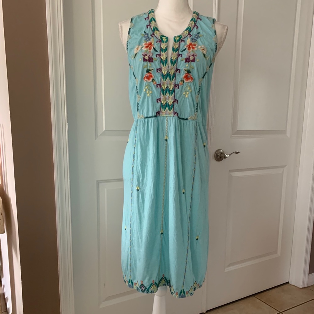 JOHNNY WAS MAIORCA EMBROIDERED DRESS.